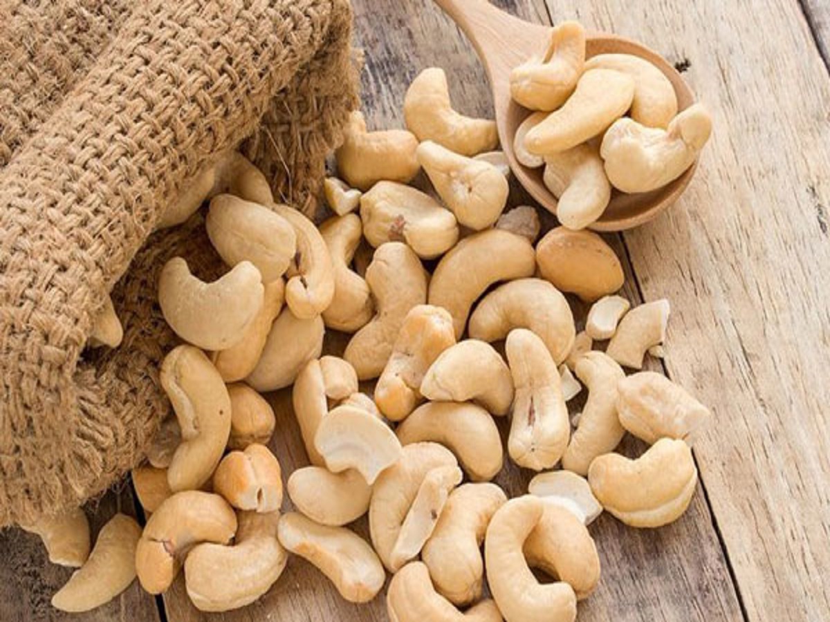 Cashews