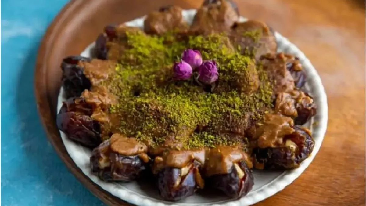 Healthy Iranian Snack Recipes with Nuts and Dried Fruits