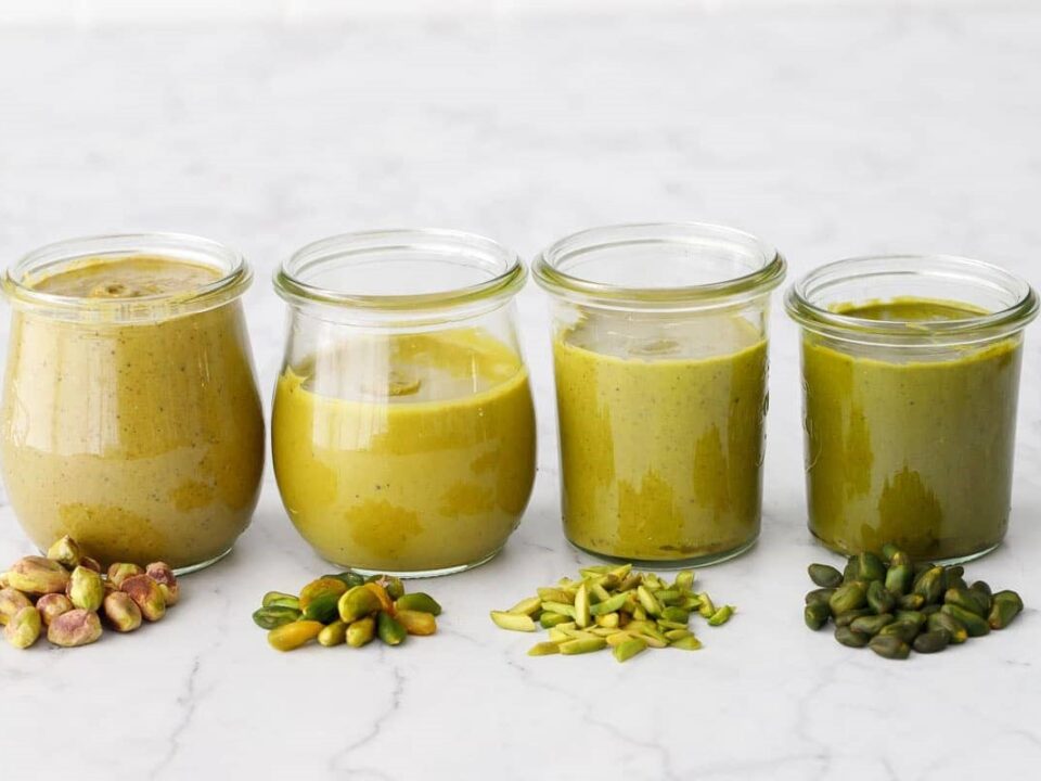 How to Use Iranian Dried Fruits and Nuts in Smoothies