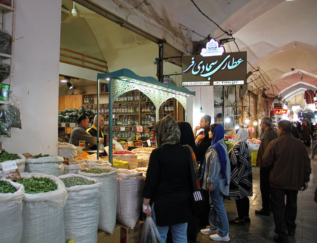 Isfahan’s Naqsh-e Jahan Square Markets