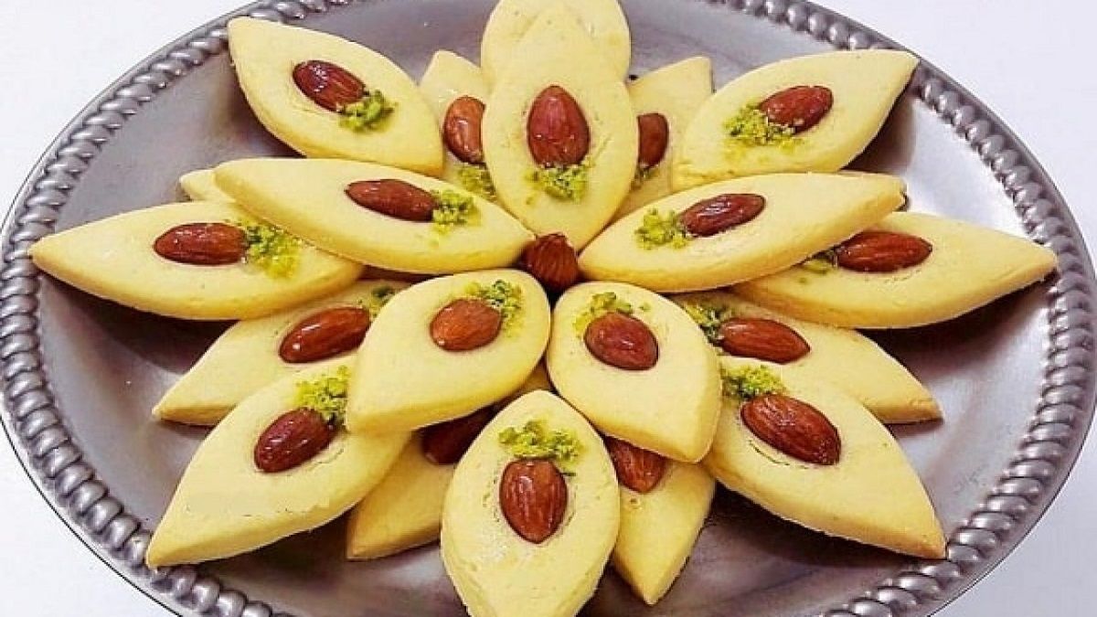 Persian Almond Cookies