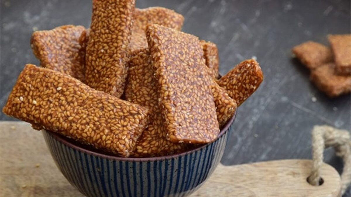 Sesame dessert